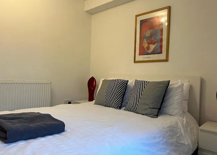 Lovely Serviced Apartment, Free Parking, Oxford